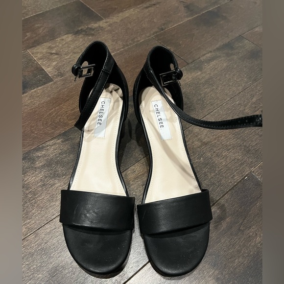 Black sandals - Picture 3 of 3